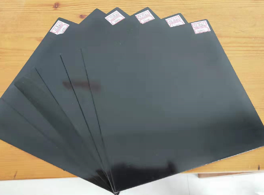 沼氣池用什么樣的防滲土工膜？